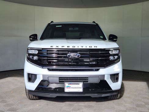 New 2025 Ford Expedition Max Platinum w/ Stealth Performance Package image 2