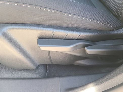 New 2026 Chevrolet Equinox LT w/ Midnight Edition image 23