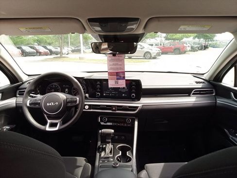 Used 2024 Kia K5 LXS image 17