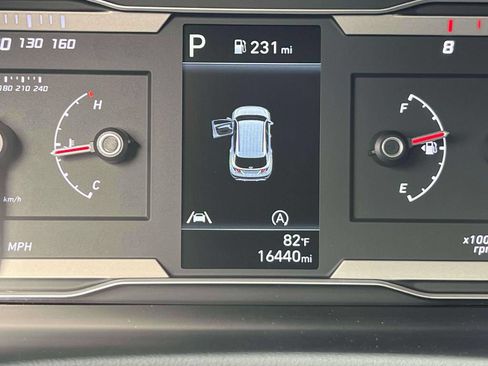 Certified 2023 Hyundai Tucson SEL AWD/4WD image 26