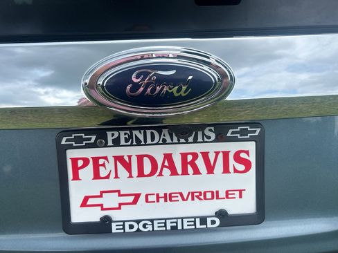 Used 2011 Ford Escape Limited w/ 302A Rapid Spec Order Code FWD image 4