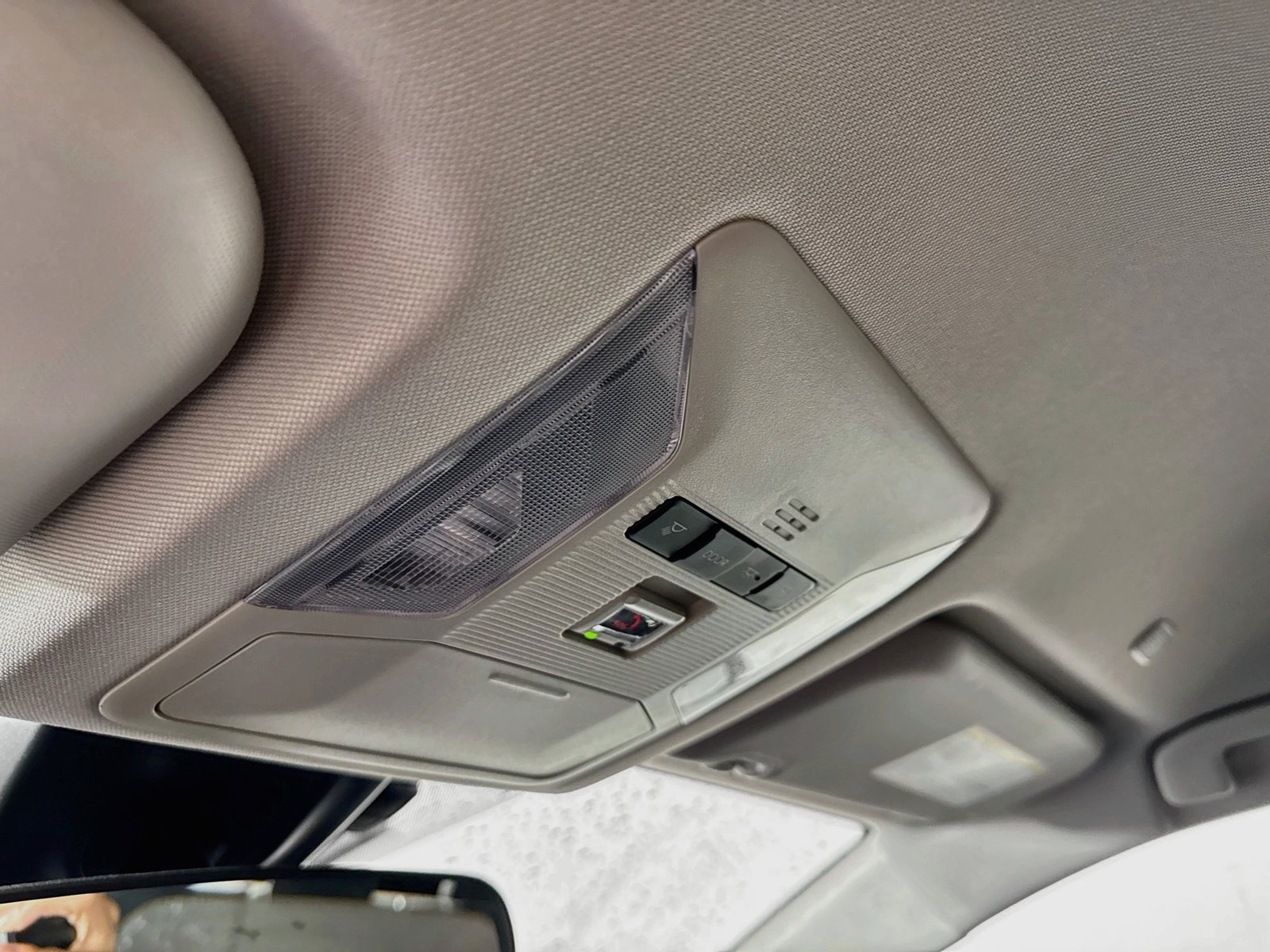 Certified 2023 Toyota RAV4 LE AWD/4WD image 19