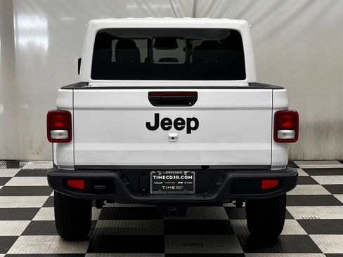 New 2026 Jeep Gladiator Sport AWD/4WD image 6