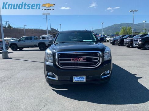Used 2017 GMC Yukon SLE w/ HD Trailering Package AWD/4WD image 2