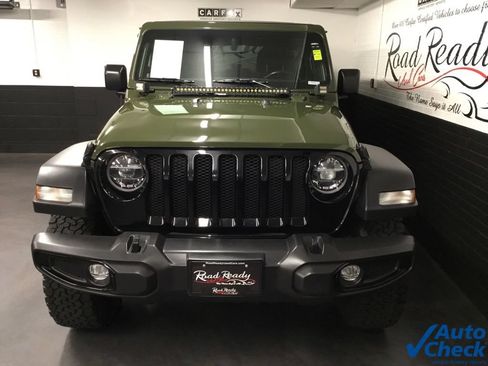 Used 2021 Jeep Wrangler Unlimited Sport AWD/4WD image 4