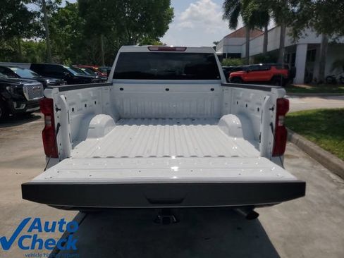 Certified 2025 Chevrolet Silverado 2500 Custom w/ Custom Value Package AWD/4WD image 10