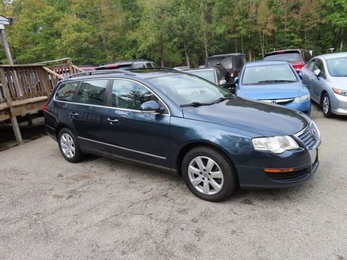 Used 2007 Volkswagen Passat 2.0T image 5