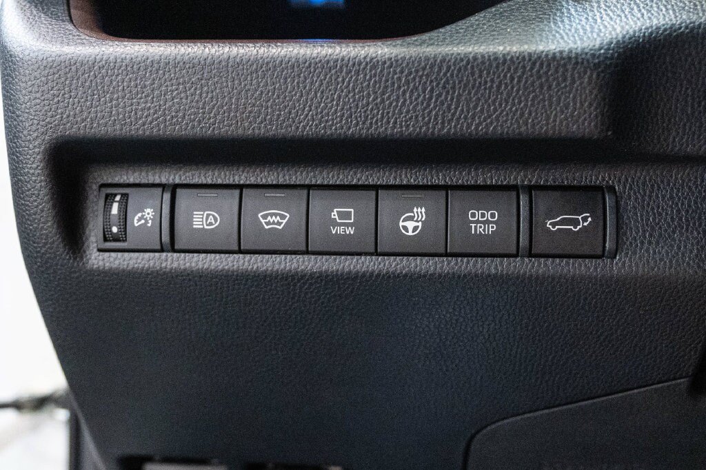 Used 2023 Toyota RAV4 Limited AWD/4WD image 24