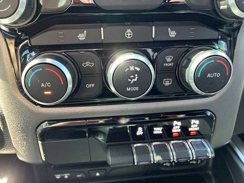 Used 2019 RAM 1500 Big Horn AWD/4WD image 33