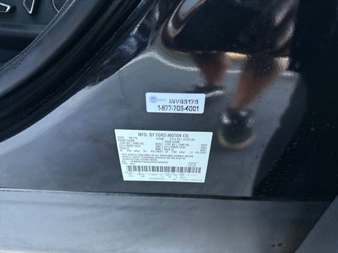 Used 2018 Ford Explorer XLT FWD image 23