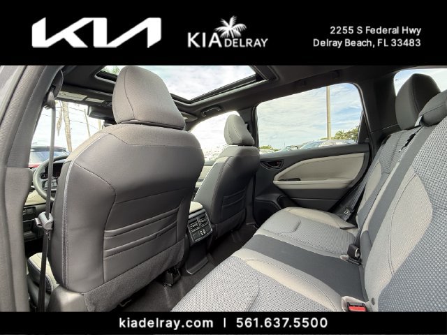 Used 2025 Subaru Forester Premium AWD/4WD image 14