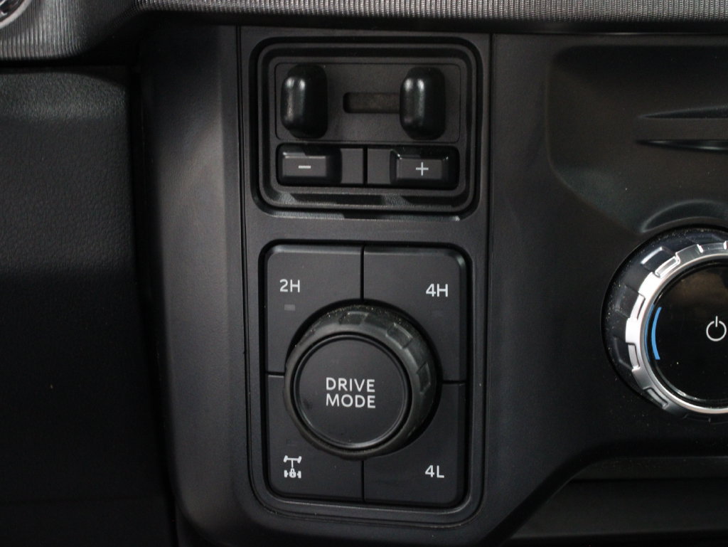 Used 2023 Ford F250 Platinum AWD/4WD image 72