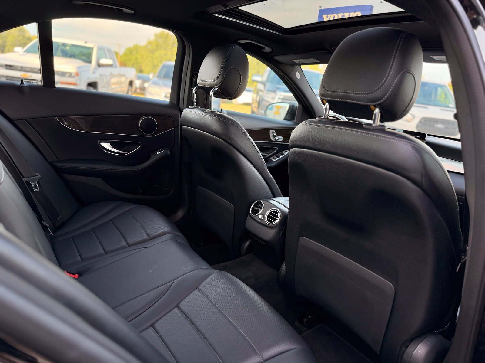 Used 2019 Mercedes-Benz C 300 Sedan image 20