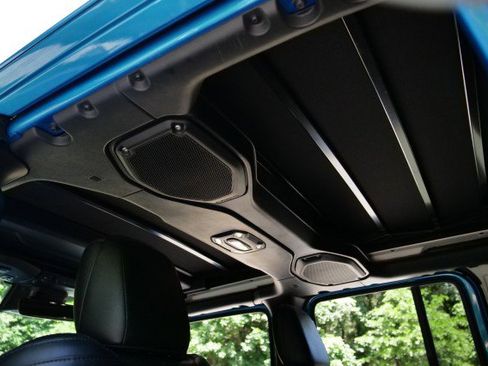 Used 2020 Jeep Wrangler Unlimited Rubicon AWD/4WD image 32