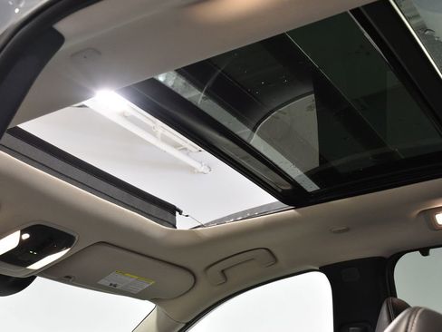 Certified 2025 INFINITI QX60 Sensory w/ Vision Package image 5