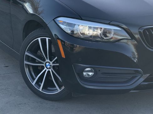 Used 2020 BMW 230i Convertible w/ Convenience Package image 15