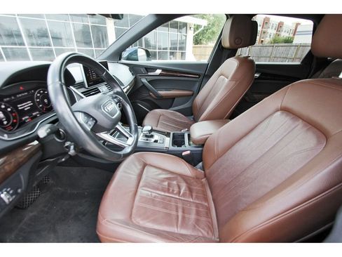 Used 2018 Audi Q5 2.0T Premium AWD/4WD image 15