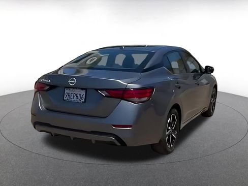 Used 2025 Nissan Sentra SV FWD image 14
