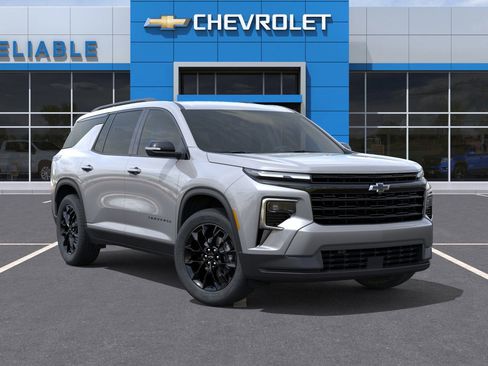 New 2026 Chevrolet Traverse LT image 7