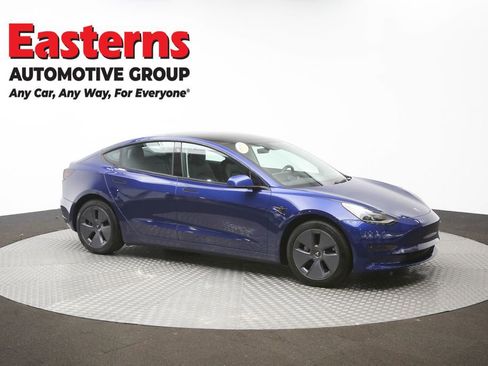 Used 2023 Tesla Model 3 Standard Range image 43