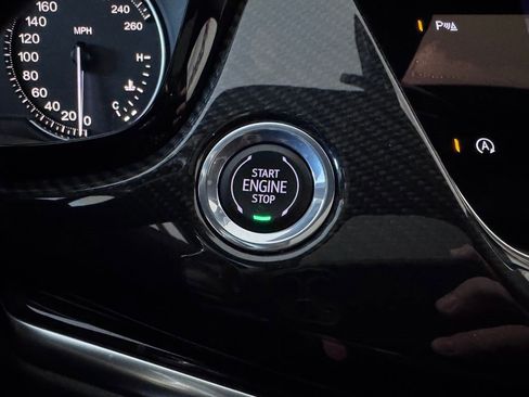 Certified 2024 Cadillac XT6 Sport image 9