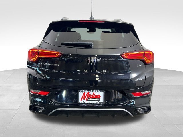 Used 2024 Buick Encore GX Sport Touring w/ Comfort Package FWD image 4