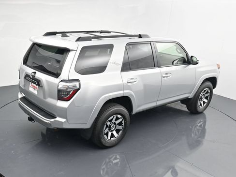 Used 2023 Toyota 4Runner TRD Off-Road Premium AWD/4WD image 30