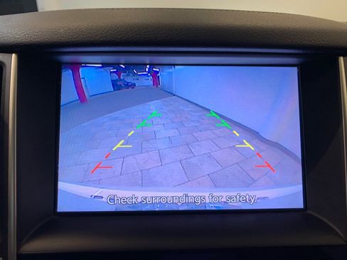 Used 2017 INFINITI Q60 w/ Premium Plus Package 2.0T image 26