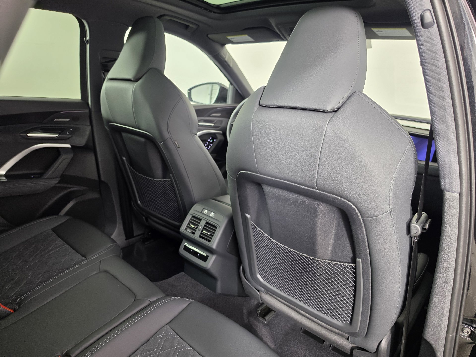 New 2026 Audi SQ5 Premium Plus AWD/4WD image 40