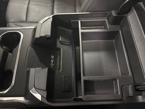 Used 2025 Chevrolet Silverado 3500 High Country w/ High Country Premium Package image 30