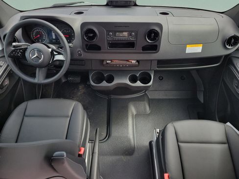 New 2026 Mercedes-Benz Sprinter 3500 image 7