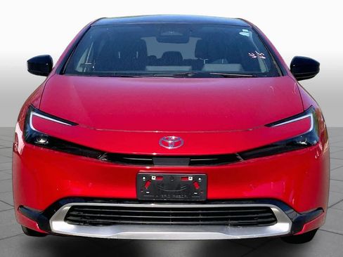 Used 2024 Toyota Prius Prime FWD image 4