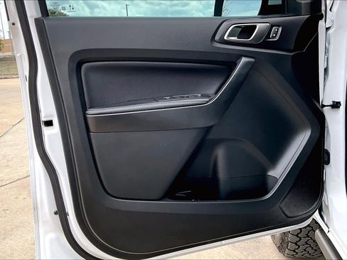 Certified 2023 Ford Ranger Lariat w/ Tremor Off-Road Package image 22