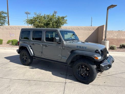 Used 2023 Jeep Wrangler Unlimited w/ 8.4" Radio Group AWD/4WD image 5