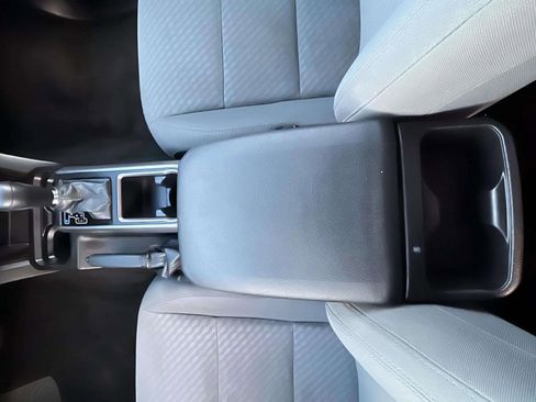 Used 2022 Toyota Tacoma SR5 image 35