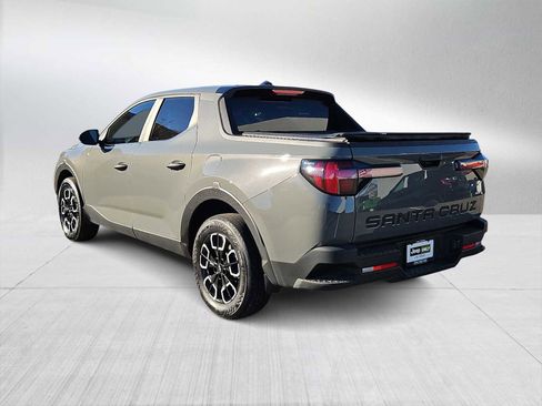 Used 2023 Hyundai Santa Cruz SE image 6