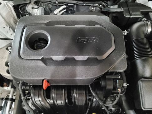 Used 2019 Kia Optima LX image 30