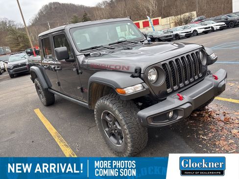 Used 2023 Jeep Gladiator Rubicon w/ Cold Weather Group image 3