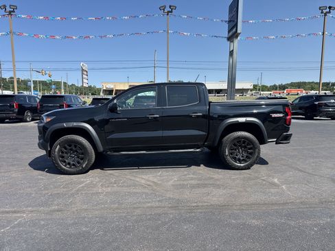 Used 2023 Chevrolet Colorado Trail Boss w/ Advanced Trailering Package AWD/4WD image 7