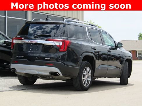 Used 2020 GMC Acadia SLT AWD/4WD image 3