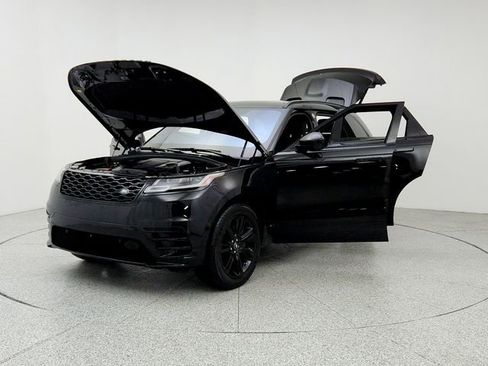 Used 2021 Land Rover Range Rover Velar R-Dynamic S image 9