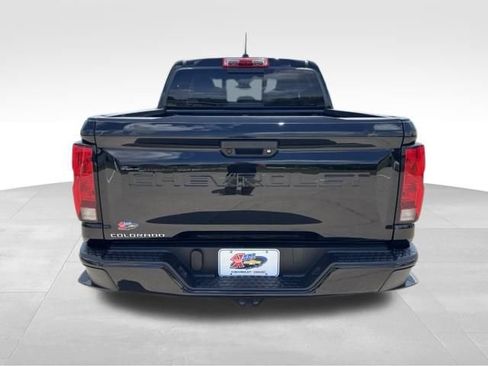 Certified 2024 Chevrolet Colorado Trail Boss AWD/4WD image 4
