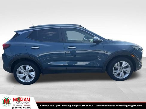 Certified 2024 Buick Encore GX Preferred FWD image 3