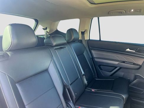 Used 2023 Volkswagen Atlas SEL image 30