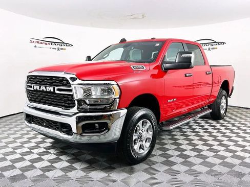 Used 2024 RAM 2500 Big Horn w/ Bed Utility Group AWD/4WD image 4