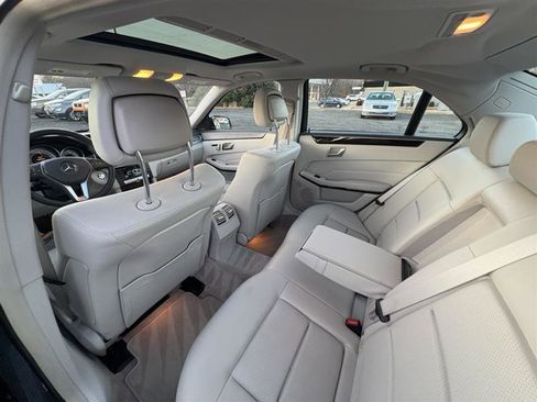 Used 2014 Mercedes-Benz E 350 Sedan image 13