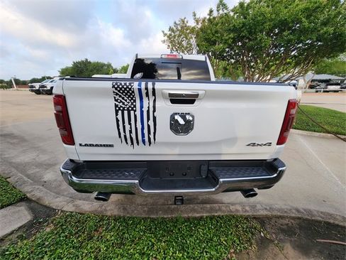Used 2022 RAM 1500 Laramie AWD/4WD image 5