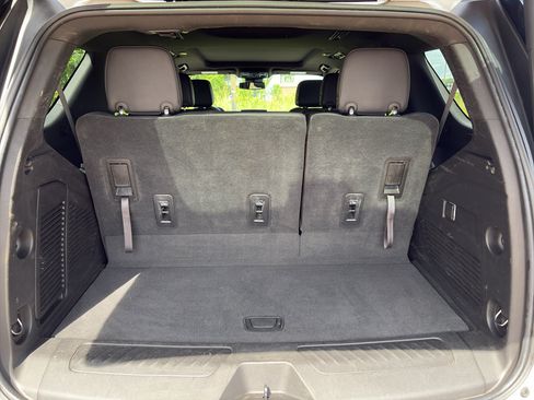 Used 2023 Chevrolet Tahoe LT AWD/4WD image 6