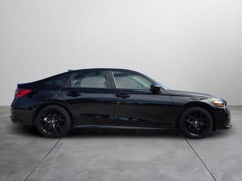 Used 2024 Honda Civic Sport image 5