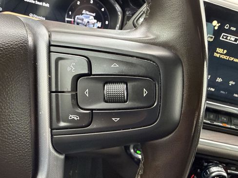 Used 2025 GMC Sierra 2500 SLT w/ SLT Premium Package image 21